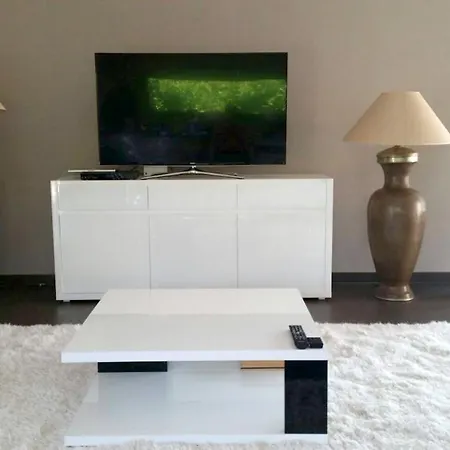 Villa Elegante A Porto-vecchio Avec Piscine Privee