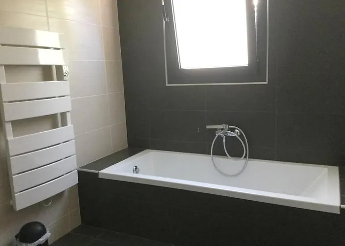 Villa élégante à Porto-vecchio Avec Piscine Privée *