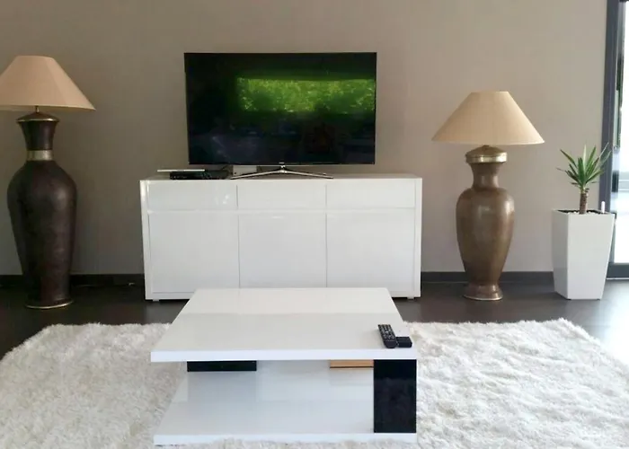 Villa Elegante A Porto-vecchio Avec Piscine Privee